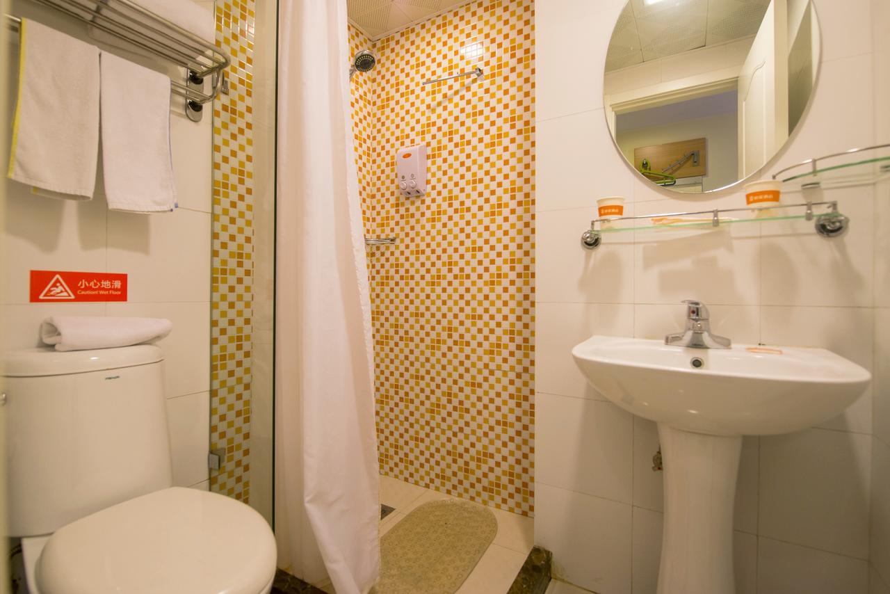 Home Inn Tianjin Weijin Road Tianjin University Экстерьер фото